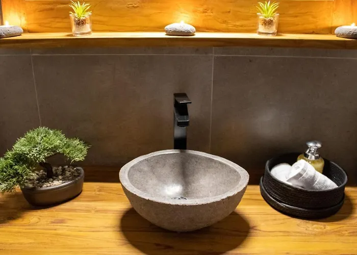 Le Bois Boheme- & Spa Privatif Hotel *